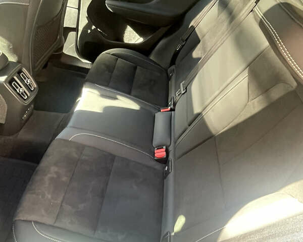 Сірий Вольво C40 Recharge, об'ємом двигуна 0 л та пробігом 25 тис. км за 31000 $, фото 16 на Automoto.ua