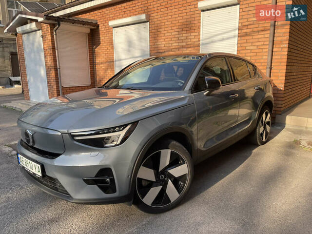 Сірий Вольво C40 Recharge, об'ємом двигуна 0 л та пробігом 25 тис. км за 31000 $, фото 35 на Automoto.ua