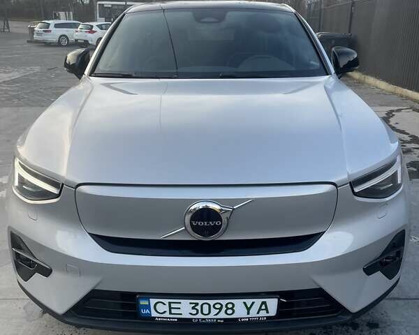 Сірий Вольво C40 Recharge, об'ємом двигуна 0 л та пробігом 69 тис. км за 28500 $, фото 7 на Automoto.ua