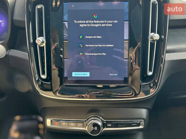 Серый Вольво C40 Recharge, объемом двигателя 0 л и пробегом 42 тыс. км за 29900 $, фото 11 на Automoto.ua