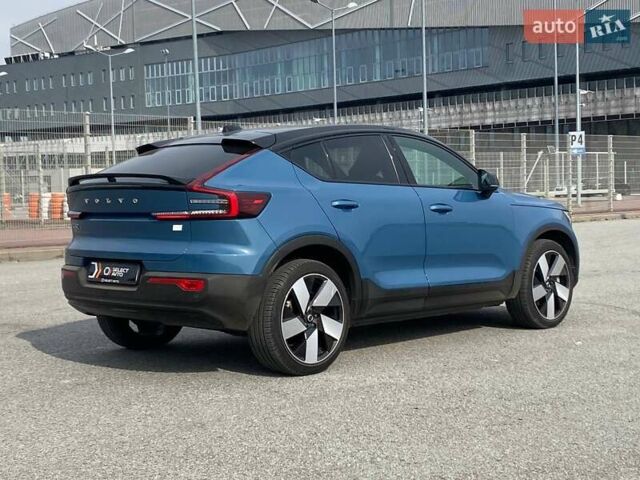 Синий Вольво C40 Recharge, объемом двигателя 0 л и пробегом 51 тыс. км за 31500 $, фото 3 на Automoto.ua