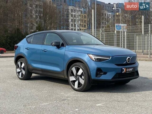 Синий Вольво C40 Recharge, объемом двигателя 0 л и пробегом 51 тыс. км за 31500 $, фото 2 на Automoto.ua