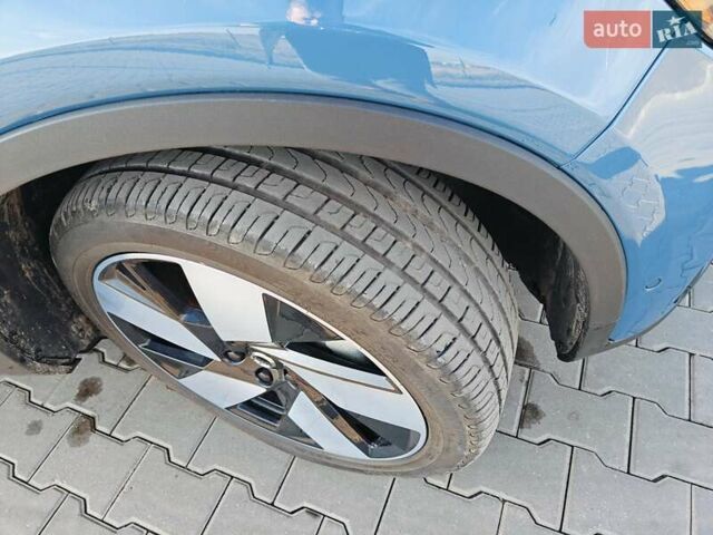 Синий Вольво C40 Recharge, объемом двигателя 0 л и пробегом 18 тыс. км за 31900 $, фото 18 на Automoto.ua