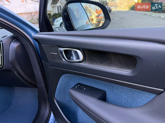 Синій Вольво C40 Recharge, об'ємом двигуна 0 л та пробігом 80 тис. км за 28500 $, фото 48 на Automoto.ua