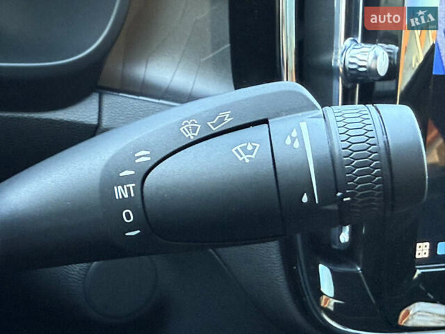 Синій Вольво C40 Recharge, об'ємом двигуна 0 л та пробігом 80 тис. км за 28500 $, фото 61 на Automoto.ua