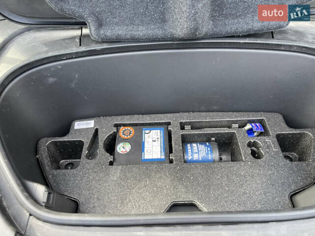 Вольво C40 Recharge 2022 у Вінниці на Automoto.ua Синій Вольво C40 Recharge, об'ємом двигуна 0 л та пробігом 3 тис. км за 29800 $, фото 23 на Automoto.ua