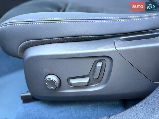 Синій Вольво C40 Recharge, об'ємом двигуна 0 л та пробігом 80 тис. км за 28500 $, фото 30 на Automoto.ua