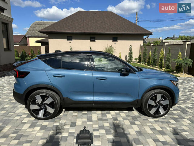 Синий Вольво C40 Recharge, объемом двигателя 0 л и пробегом 25 тыс. км за 32800 $, фото 6 на Automoto.ua