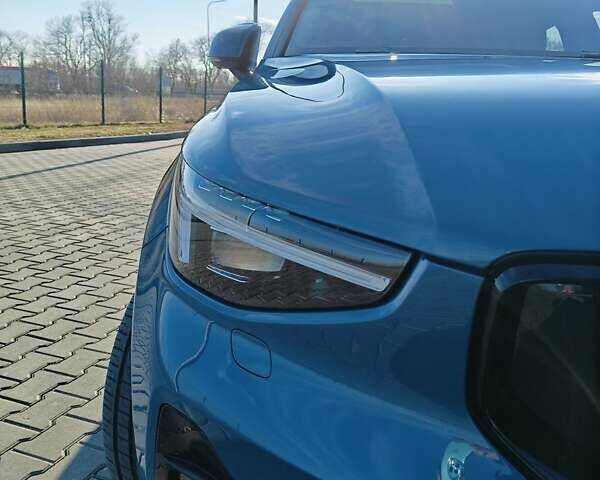 Синий Вольво C40 Recharge, объемом двигателя 0 л и пробегом 18 тыс. км за 31900 $, фото 17 на Automoto.ua