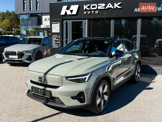 Зеленый Вольво C40 Recharge, объемом двигателя 0 л и пробегом 61 тыс. км за 33600 $, фото 1 на Automoto.ua
