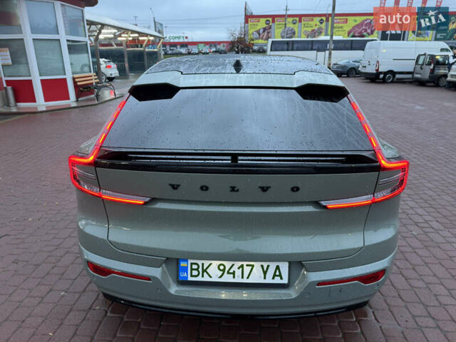 Зеленый Вольво C40 Recharge, объемом двигателя 0 л и пробегом 26 тыс. км за 33999 $, фото 10 на Automoto.ua