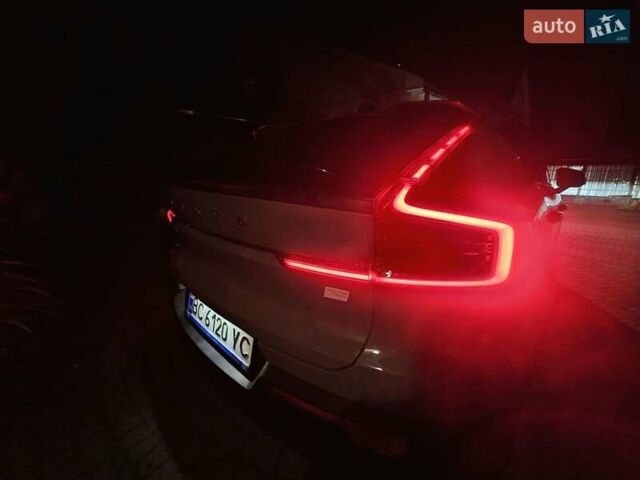 Зеленый Вольво C40 Recharge, объемом двигателя 0 л и пробегом 14 тыс. км за 37000 $, фото 48 на Automoto.ua