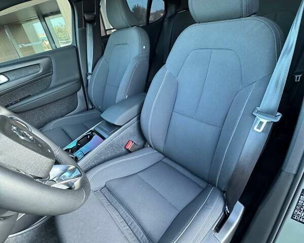 Зелений Вольво C40 Recharge, об'ємом двигуна 0 л та пробігом 35 тис. км за 43000 $, фото 17 на Automoto.ua