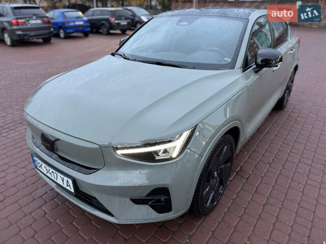 Зеленый Вольво C40 Recharge, объемом двигателя 0 л и пробегом 26 тыс. км за 33999 $, фото 13 на Automoto.ua