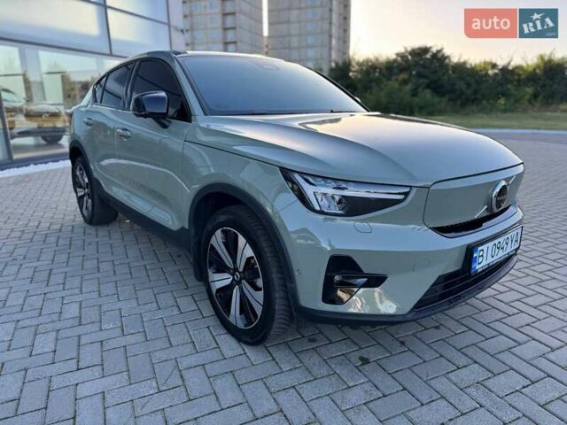 Зелений Вольво C40 Recharge, об'ємом двигуна 0 л та пробігом 35 тис. км за 43000 $, фото 3 на Automoto.ua