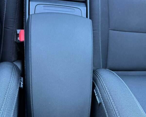 Зелений Вольво C40 Recharge, об'ємом двигуна 0 л та пробігом 35 тис. км за 43000 $, фото 24 на Automoto.ua