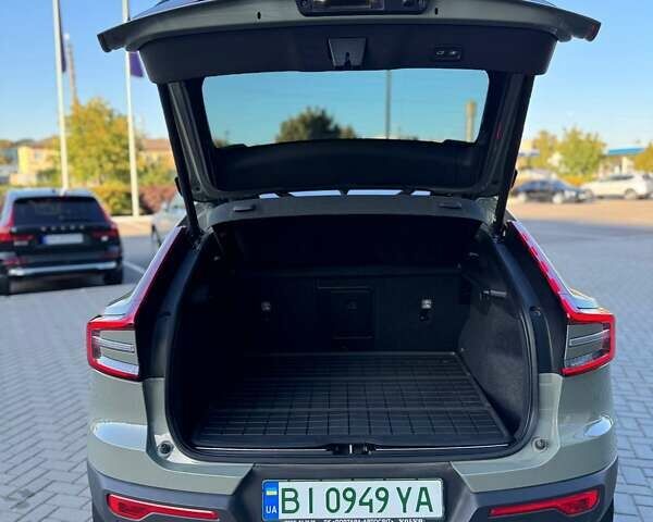 Зелений Вольво C40 Recharge, об'ємом двигуна 0 л та пробігом 35 тис. км за 43000 $, фото 8 на Automoto.ua