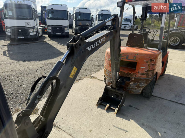 Вольво EC 15D, объемом двигателя 0 л и пробегом 0 тыс. км за 26999 $, фото 15 на Automoto.ua