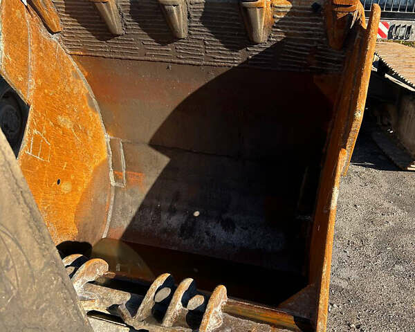 Вольво EC 240 BNLC, объемом двигателя 0 л и пробегом 21 тыс. км за 42000 $, фото 3 на Automoto.ua