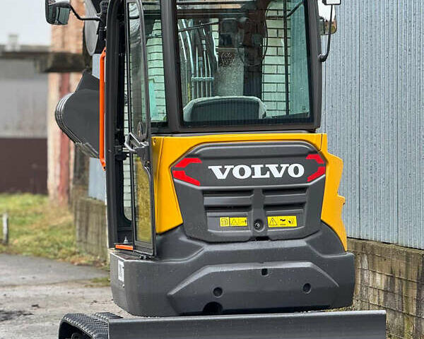 Вольво EC 27C, объемом двигателя 0 л и пробегом 2 тыс. км за 44818 $, фото 2 на Automoto.ua