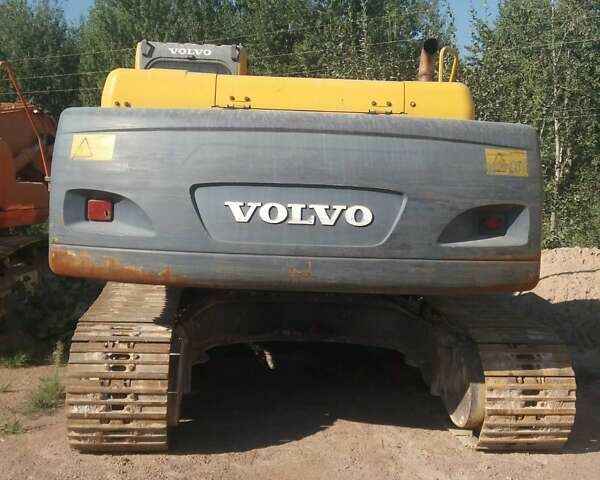 Желтый Вольво EC 290B LC, объемом двигателя 0 л и пробегом 23 тыс. км за 39900 $, фото 6 на Automoto.ua