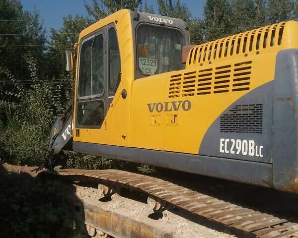 Желтый Вольво EC 290B LC, объемом двигателя 0 л и пробегом 23 тыс. км за 39900 $, фото 3 на Automoto.ua