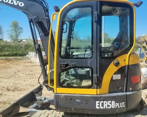 Желтый Вольво ECR 58D, объемом двигателя 4.7 л и пробегом 50 тыс. км за 36430 $, фото 1 на Automoto.ua