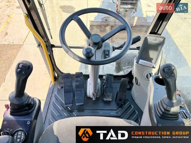 Желтый Вольво EW 210, объемом двигателя 0 л и пробегом 2 тыс. км за 112989 $, фото 6 на Automoto.ua