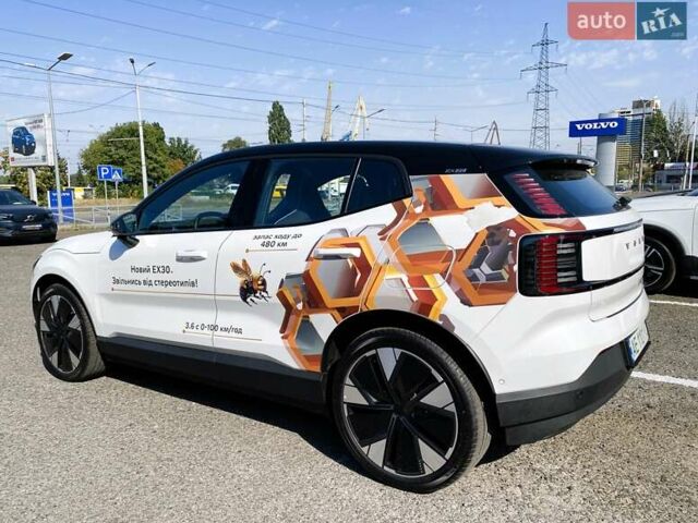 Білий Вольво EX30, об'ємом двигуна 0 л та пробігом 2 тис. км за 44077 $, фото 11 на Automoto.ua