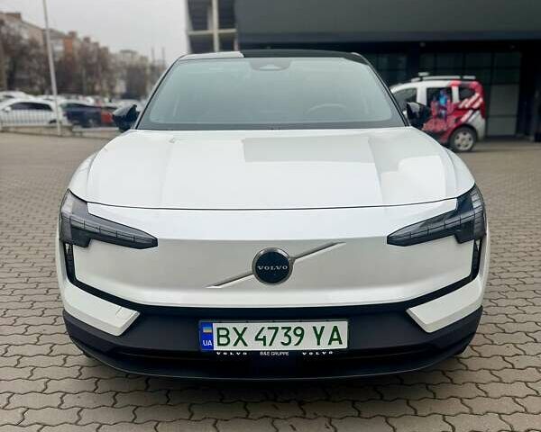 Білий Вольво EX30, об'ємом двигуна 0 л та пробігом 9 тис. км за 36800 $, фото 1 на Automoto.ua