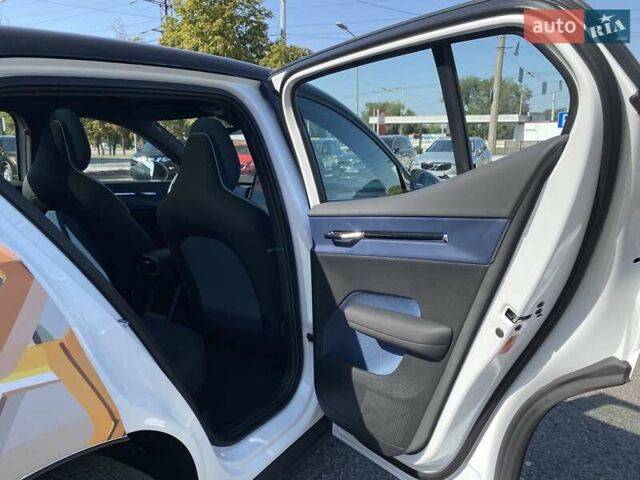 Білий Вольво EX30, об'ємом двигуна 0 л та пробігом 2 тис. км за 44077 $, фото 23 на Automoto.ua