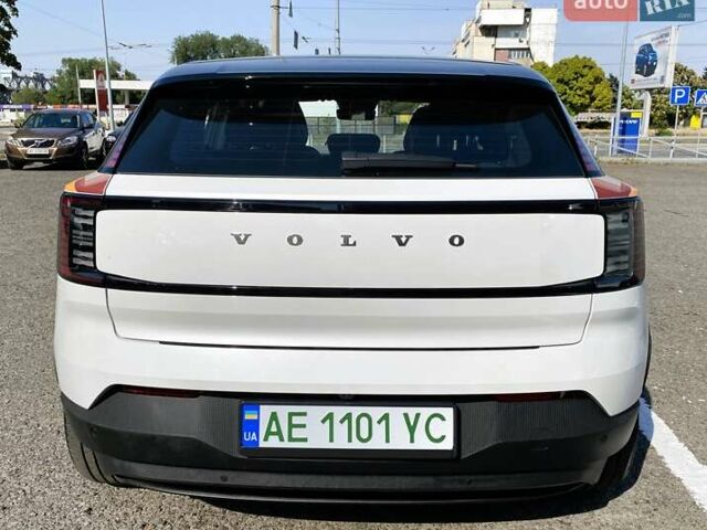 Білий Вольво EX30, об'ємом двигуна 0 л та пробігом 2 тис. км за 44077 $, фото 9 на Automoto.ua