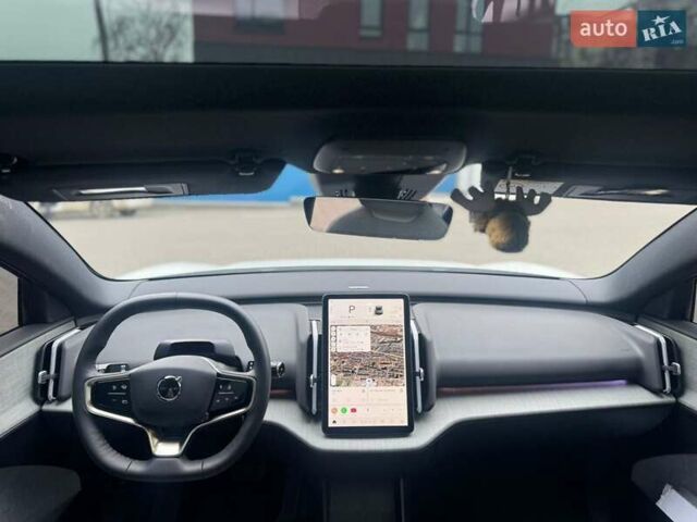 Білий Вольво EX30, об'ємом двигуна 0 л та пробігом 9 тис. км за 36800 $, фото 8 на Automoto.ua