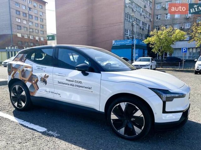 Білий Вольво EX30, об'ємом двигуна 0 л та пробігом 2 тис. км за 44077 $, фото 5 на Automoto.ua