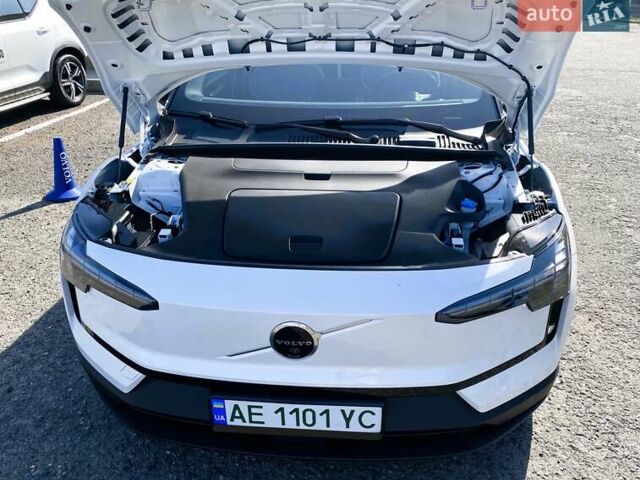 Білий Вольво EX30, об'ємом двигуна 0 л та пробігом 2 тис. км за 44077 $, фото 43 на Automoto.ua