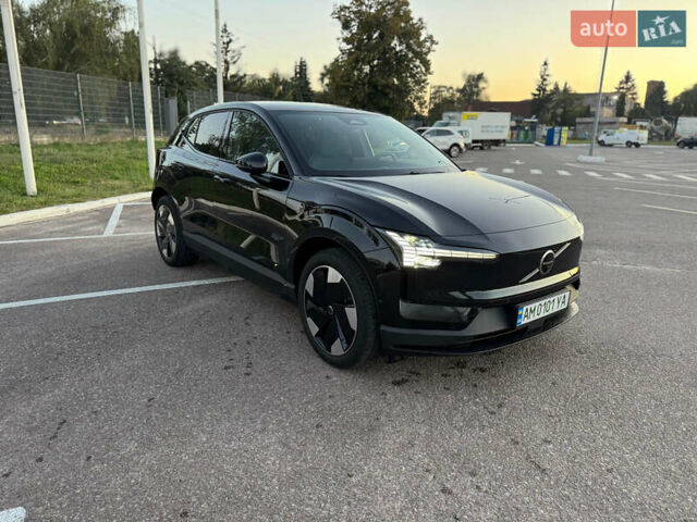 Черный Вольво EX30, объемом двигателя 0 л и пробегом 15 тыс. км за 28900 $, фото 11 на Automoto.ua