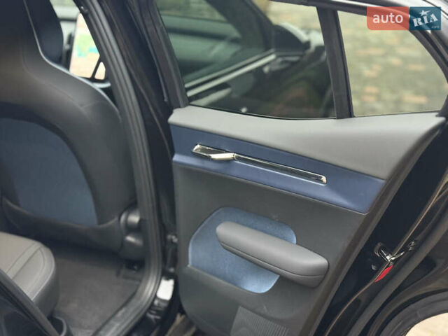 Черный Вольво EX30, объемом двигателя 0 л и пробегом 4 тыс. км за 22000 $, фото 6 на Automoto.ua