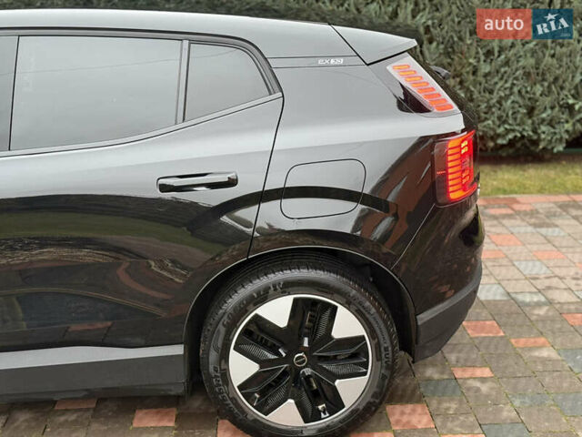 Черный Вольво EX30, объемом двигателя 0 л и пробегом 4 тыс. км за 22000 $, фото 19 на Automoto.ua