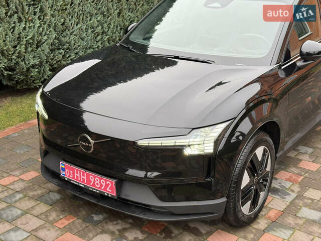Черный Вольво EX30, объемом двигателя 0 л и пробегом 4 тыс. км за 22000 $, фото 9 на Automoto.ua
