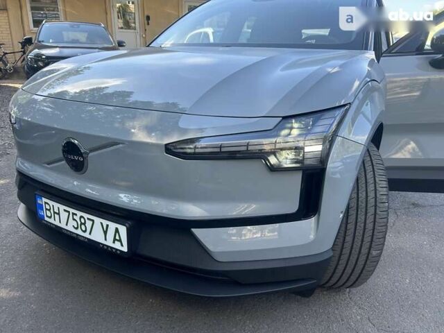 Вольво EX30, объемом двигателя 0 л и пробегом 1 тыс. км за 44999 $, фото 6 на Automoto.ua