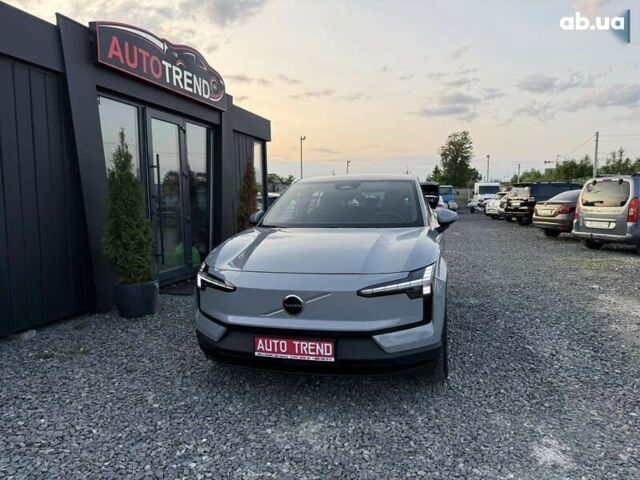 Вольво EX30, объемом двигателя 0 л и пробегом 13 тыс. км за 28100 $, фото 2 на Automoto.ua