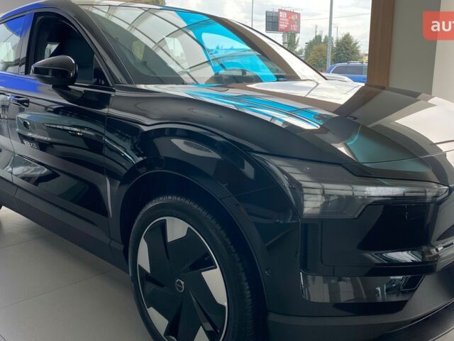 Вольво EX30, объемом двигателя 0 л и пробегом 0 тыс. км за 40676 $, фото 2 на Automoto.ua