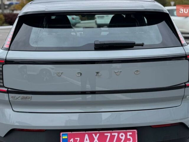 Вольво EX30, объемом двигателя 0 л и пробегом 0 тыс. км за 44132 $, фото 4 на Automoto.ua