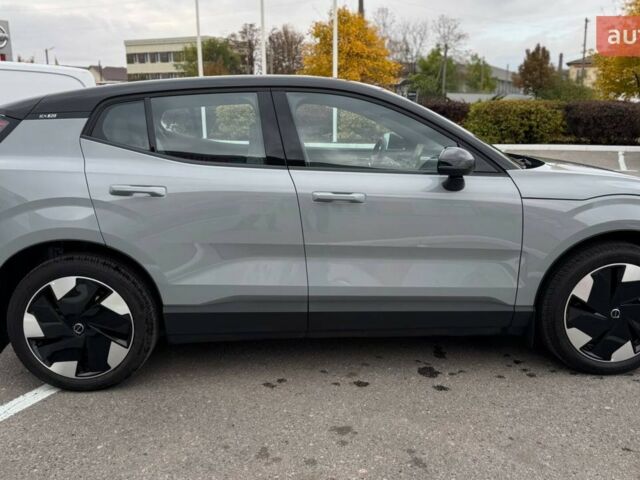 Вольво EX30, объемом двигателя 0 л и пробегом 0 тыс. км за 44132 $, фото 3 на Automoto.ua