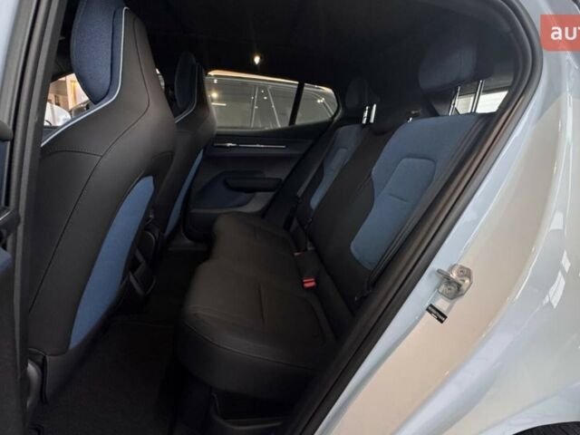 купить новое авто Вольво EX30 2025 года от официального дилера Автоцентр Поділля Вольво фото