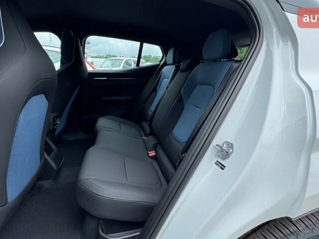 купить новое авто Вольво EX30 2025 года от официального дилера Автоцентр Поділля Вольво фото