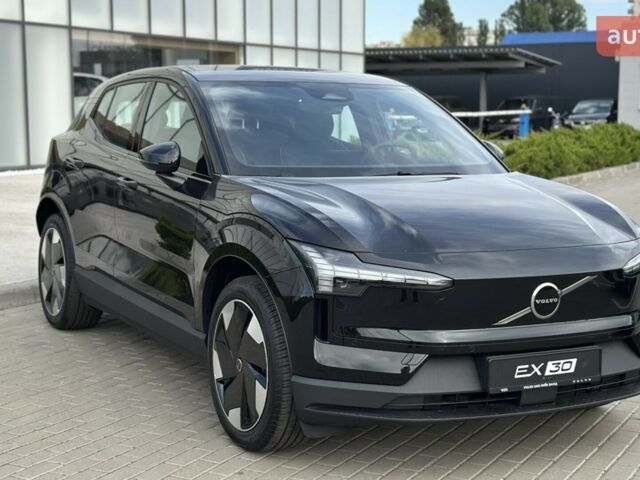 Вольво EX30, объемом двигателя 0 л и пробегом 0 тыс. км за 47978 $, фото 2 на Automoto.ua