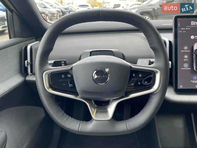 Желтый Вольво EX30, объемом двигателя 0 л и пробегом 19 тыс. км за 43034 $, фото 19 на Automoto.ua