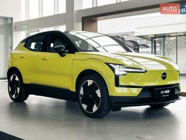 Желтый Вольво EX30, объемом двигателя 0 л и пробегом 6 тыс. км за 44292 $, фото 1 на Automoto.ua