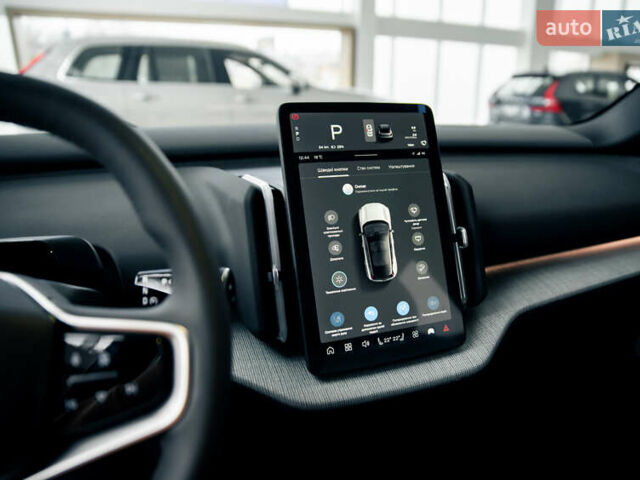 Желтый Вольво EX30, объемом двигателя 0 л и пробегом 6 тыс. км за 44292 $, фото 22 на Automoto.ua